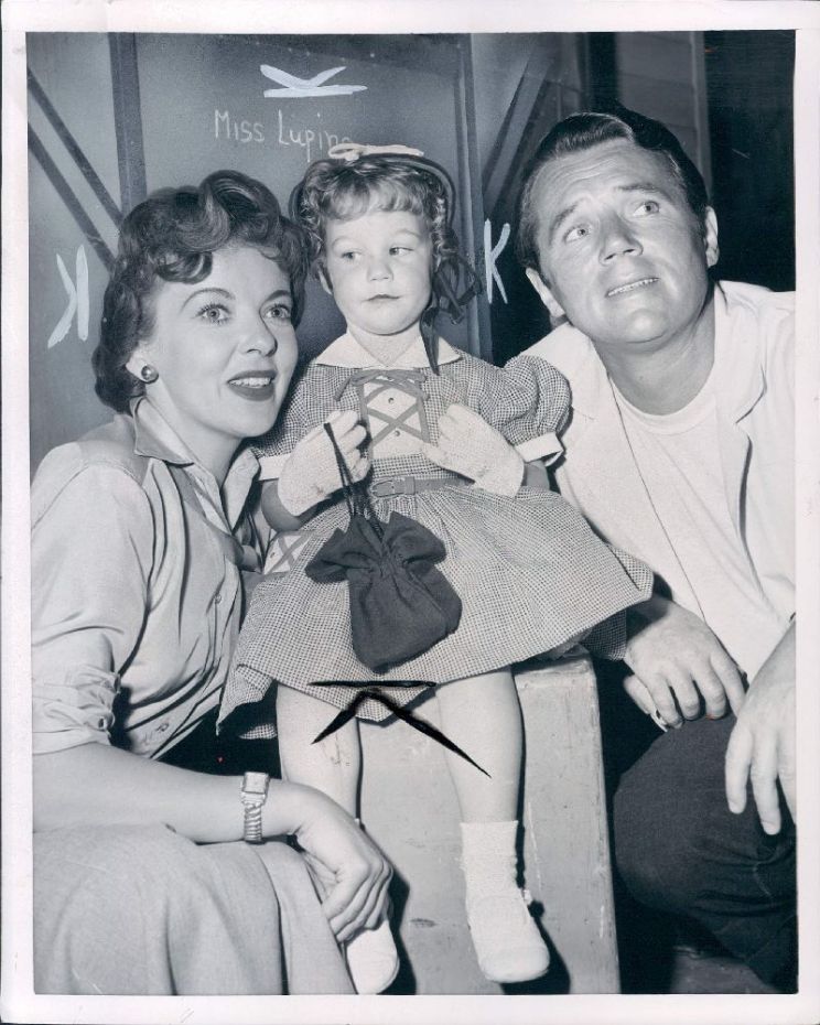 Howard Duff