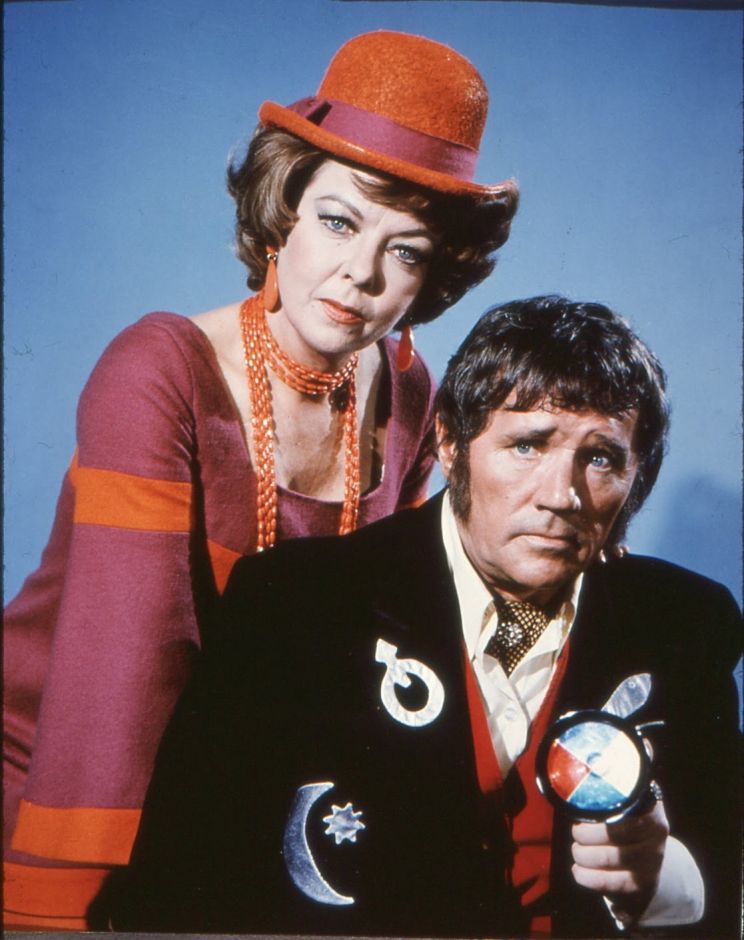 Howard Duff