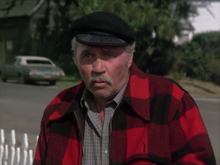Howard Duff