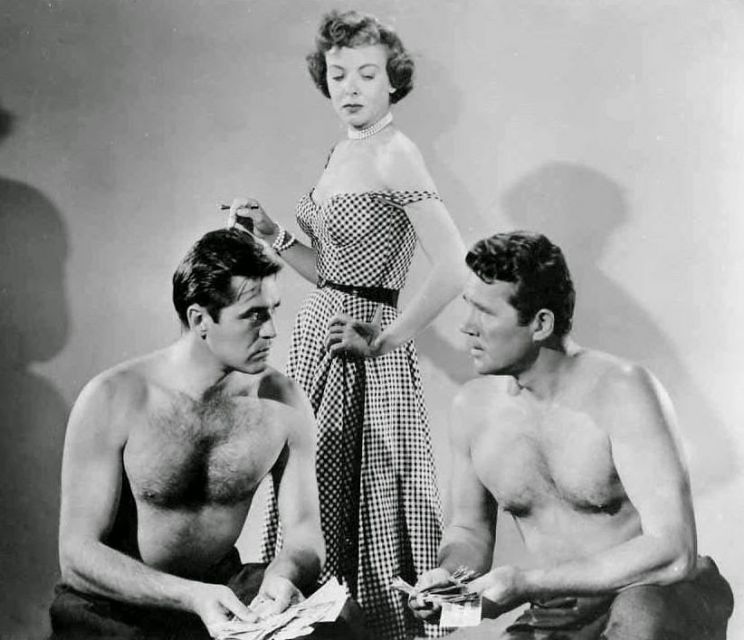 Howard Duff