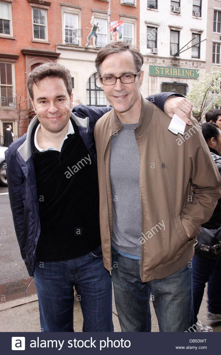 Howard McGillin