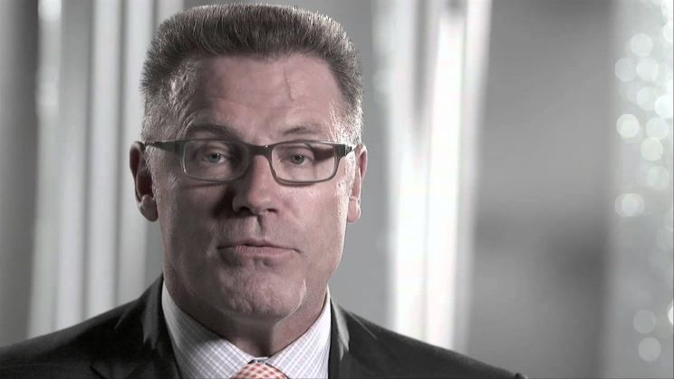 Howie Long