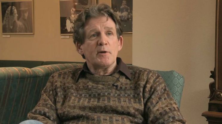 Howie Seago