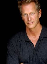 Hoyt Richards