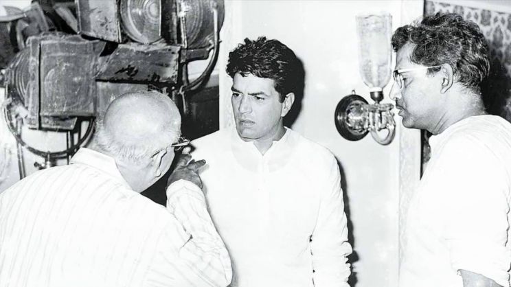 Hrishikesh Mukherjee