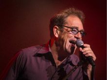 Huey Lewis