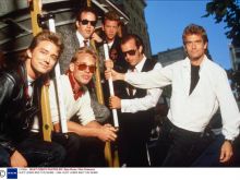 Huey Lewis