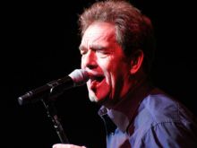 Huey Lewis