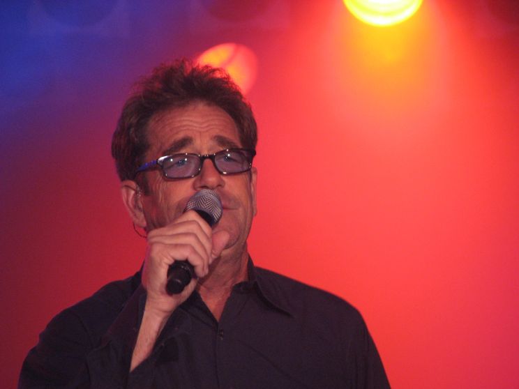 Huey Lewis