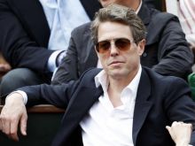Hugh Grant #70558 picture (Landscape Medium)