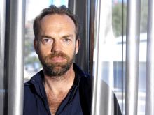 Hugo Weaving