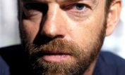 Hugo Weaving