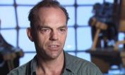 Hugo Weaving