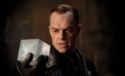 Hugo Weaving