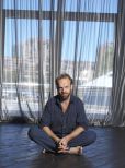 Hugo Weaving