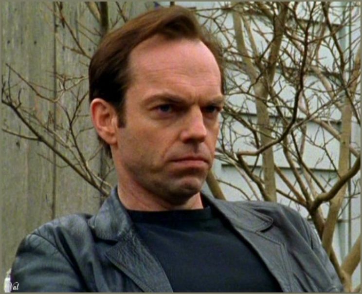 Hugo Weaving