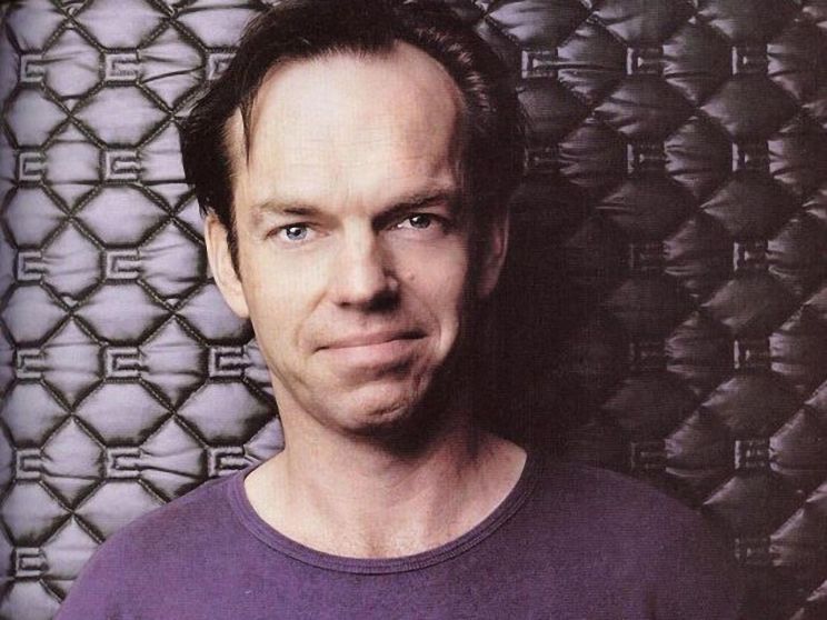 Hugo Weaving