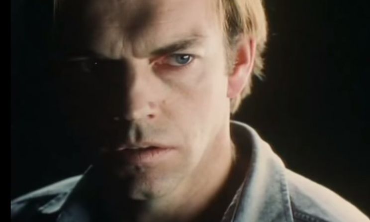 Hugo Weaving