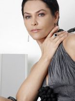 Hülya Avsar #2819969 picture (Portrait Medium)