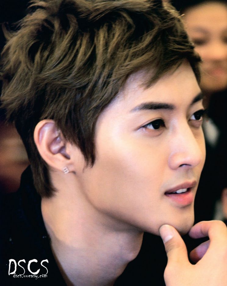 Hyun-joong Kim