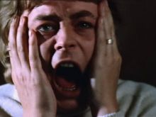 Hywel Bennett