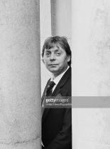 Hywel Bennett