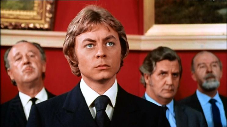 Hywel Bennett
