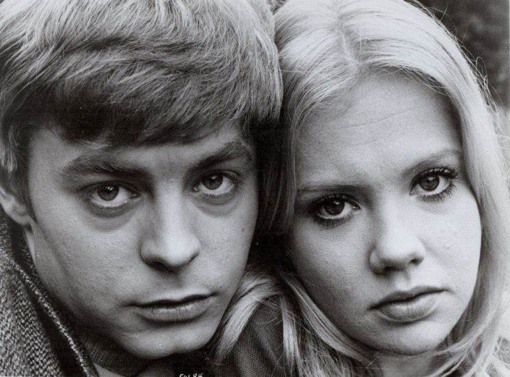 Hywel Bennett