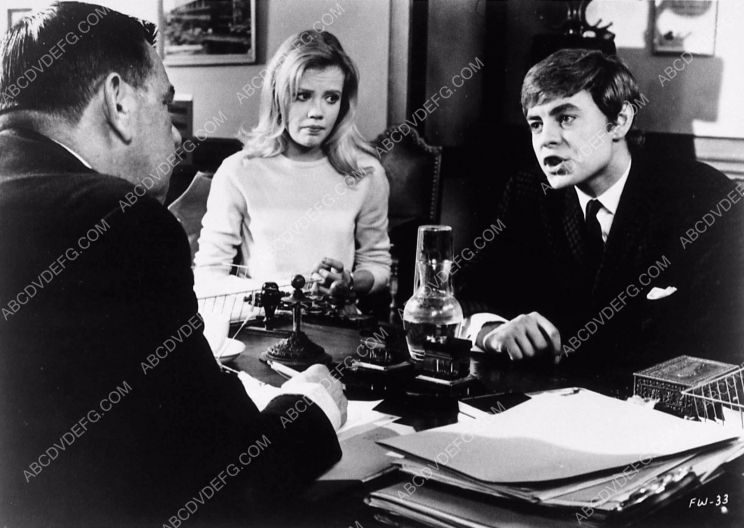 Hywel Bennett