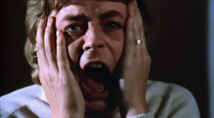 Hywel Bennett