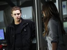 Iain De Caestecker