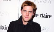 Iain De Caestecker