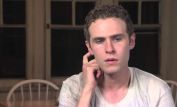 Iain De Caestecker