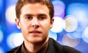 Iain De Caestecker