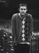 Iain De Caestecker