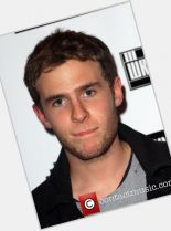 Iain De Caestecker