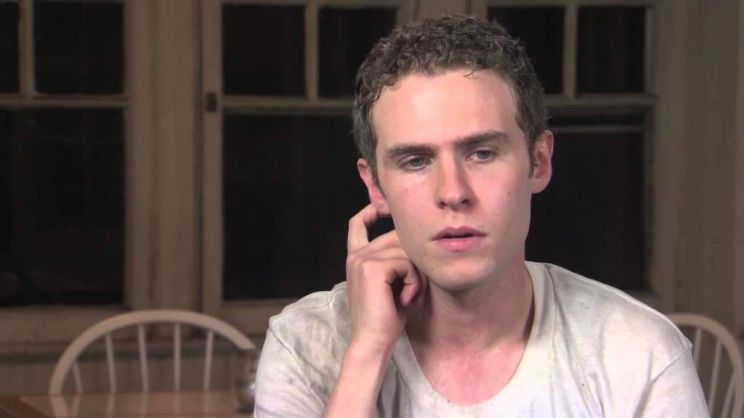 Iain De Caestecker