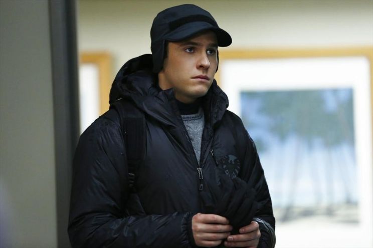 Iain De Caestecker