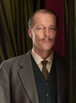 Iain Glen