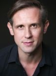 Ian Hallard