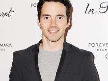 Ian Harding