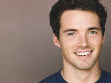 Ian Harding