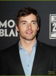 Ian Harding