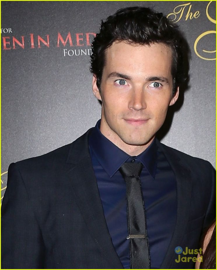 Ian Harding