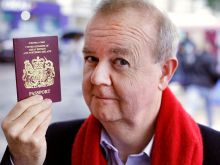 Ian Hislop #2964135 picture (Landscape Medium)
