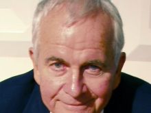 Ian Holm