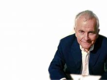 Ian Holm