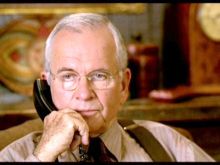 Ian Holm