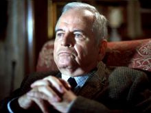 Ian Holm