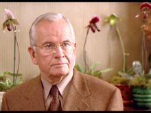 Ian Holm